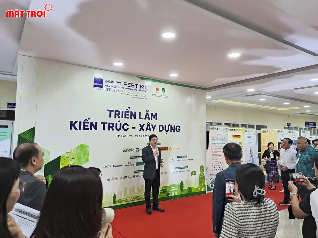 Tiến sĩ, kiến trúc sư Phan Đăng Sơn, Chủ tịch Hội Kiến trúc sư Việt Nam phát biểu tại buổi lễ khai mạc
