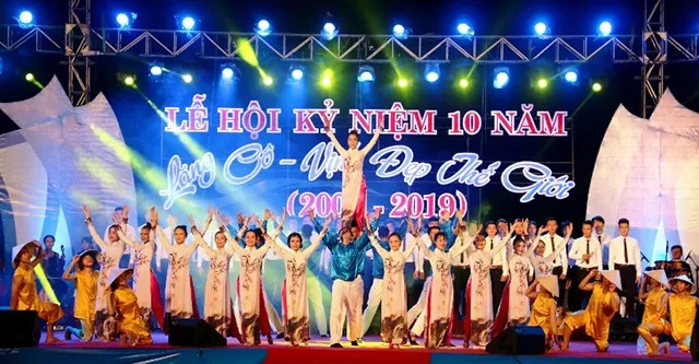 Chương trình múa tại Lễ kỷ niệm 10 Năm Lăng Cô Vịnh Đẹp Nhất Thế Giới