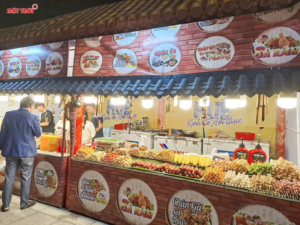 Gian hàng các món ăn Thái