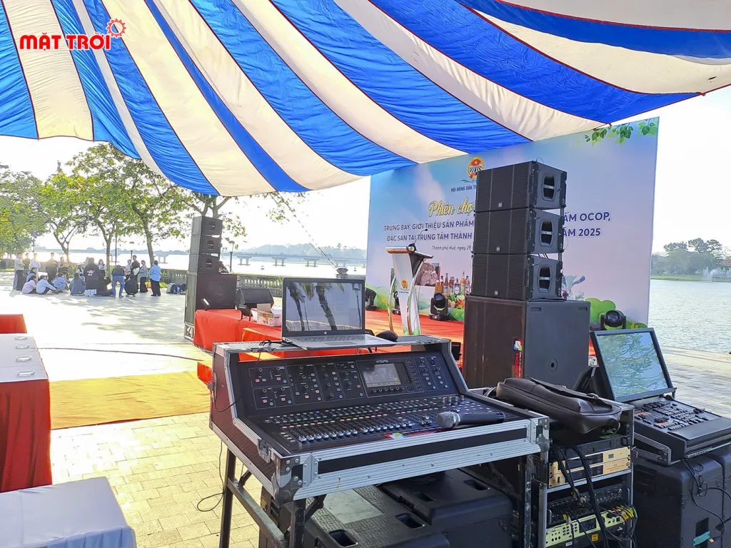 Hệ thống âm thanh ánh sáng chuyên nghiệp từ sự kiện Mặt Trời